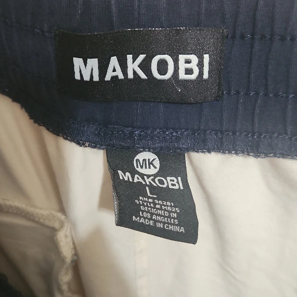 Makobi Mens Colorblock Casual Shorts